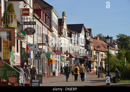 Altstadtstrasse, Ul. Stanislawa Dubois, Kolobrzeg, Pologne Banque D'Images