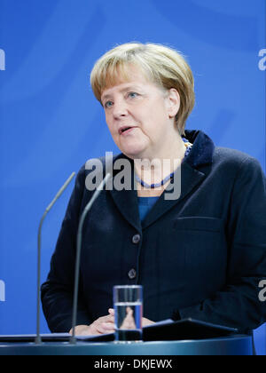 Berlin, Allemagne. 6e déc, 2013. Berlin, Allemagne. Décembre 06th, 2013. Déclaration d'Angela Merkel, la chancelière allemande, à la mort de Nelson Mandela. / Photo : Angela Merkel, la chancelière allemande, le 6 décembre 2013.Photo : Reynaldo Paganelli/NurPhoto Crédit : Reynaldo Paganelli/NurPhoto ZUMAPRESS.com/Alamy/Live News Banque D'Images