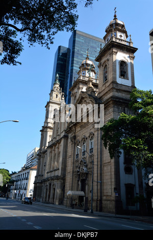 L'imposante cathédrale de Rio de Janeiro sur la Rua do Carmo., Centro à Rio de Janeiro, Brésil, Banque D'Images