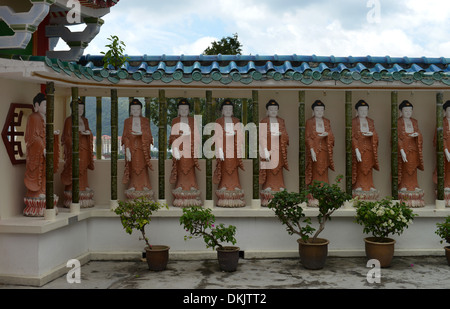 Buddha Statuen, Kek Lok Si Tempelanlage, Penang, Malaisie Banque D'Images