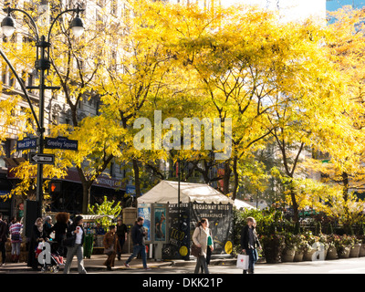 Morsures 'Broadway' Événement dans Greeley Square Park, NYC Banque D'Images