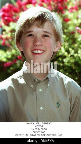 14 mai 2000 - L'ACTEUR Haley Joel Osment..14/05/2000.Z68C30AC.CREDIT : crédit(Image : © Globe Photos/ZUMAPRESS.com) Banque D'Images