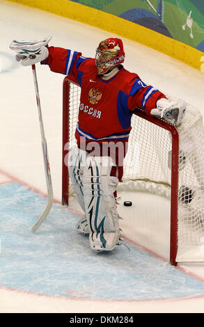 Feb 25, 2010 - Vancouver, Colombie-Britannique, Canada - Hockey sur glace : Le Canada a battu la Russie 7-3. Jeux Olympiques d'hiver de Vancouver 2010. Sur la photo : Le gardien russe EVGENY NABOKOV. (Crédit Image : © Aleksander V.Tchernykh/PhotoXpress/ZUMA Press) Banque D'Images