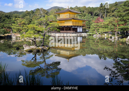 Kinkaku (Pavillon d'or) à Rokuon-ji le Japon Kyoto Banque D'Images