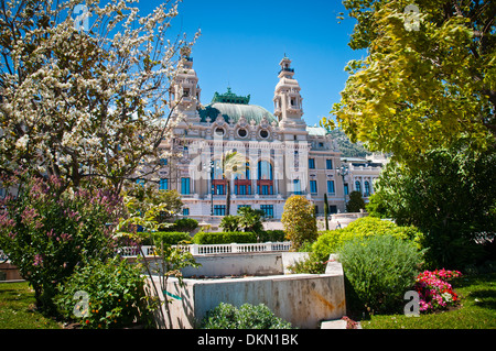 Vue du jardin de l'Opéra de Monte-Carlo, une partie de le Casino de Monte Carlo, Monaco, ville-État souverain, Côte d'Azur Banque D'Images