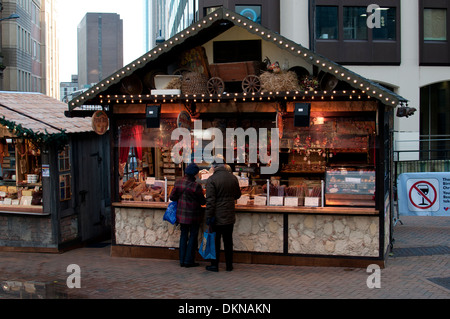 Un stand au marché de Noël allemand de Francfort, Birmingham, UK Banque D'Images