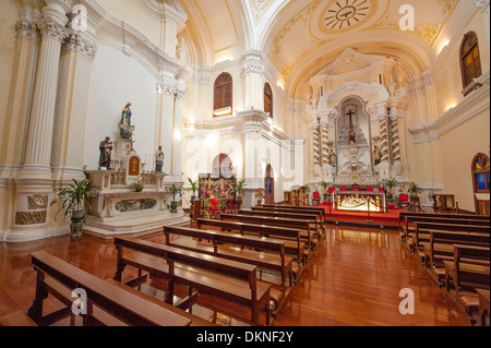 Patrimoine mondial de l'intérieur de l'église St. Joseph, un premier exemple de style baroque portugais à Macao, Chine Banque D'Images