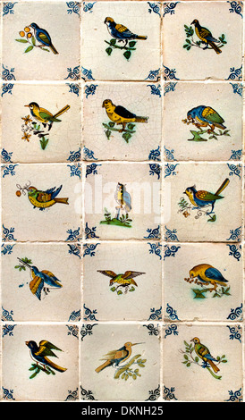 Oiseaux Oiseaux 1620-1650 carreaux carreaux Néerlandais Pays-Bas Hollande Museum Banque D'Images