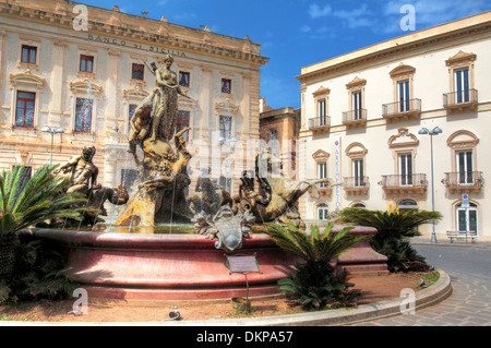 Diana Fountain (1906), Ortigia, Syracuse, Sicile, Italie Banque D'Images