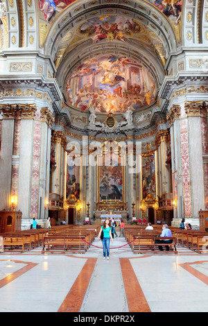 Intérieur de l'église Saint-Ignace, Rome, Italie Banque D'Images