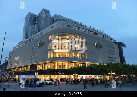 La Galeria Kaufhof, Zeil, Frankfurt am Main, Hessen, Allemagne Banque D'Images