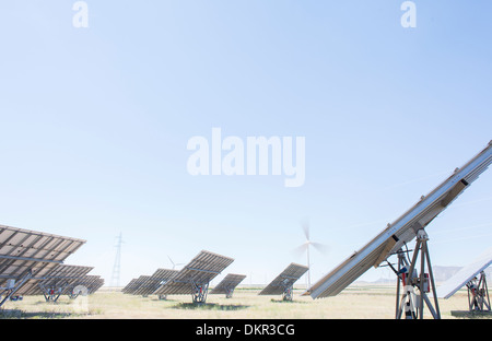 Panneaux solaires in rural landscape Banque D'Images