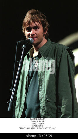 DAMON ALBARN.SINGER, FLOU.20/07/1999.S78C20AC. Banque D'Images