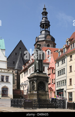 Eisleben Sachsen Anhalt Marktplatz St Andreas market place monument Luther Banque D'Images