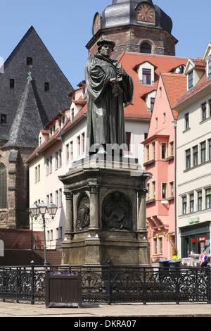 Eisleben Sachsen Anhalt Marktplatz St Andreas market place monument Luther Banque D'Images