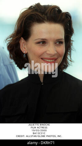 19 mai 2000 - Juliette Binoche actrice.film.19/05/2000.BA15C31C.CREDIT : crédit(Image : © Photos Globe/ZUMAPRESS.com) Banque D'Images