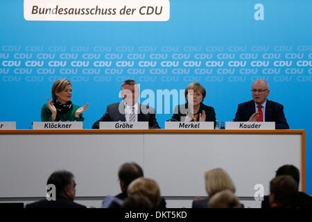 Berlin, Allemagne. 09 Décembre, 2013. CDU se réunit à Berlin pour discuter le contrat de coalition entre CDU/CSU et le SPD. / Photo : CDU dire oui à la coalition Contrat. Banque D'Images