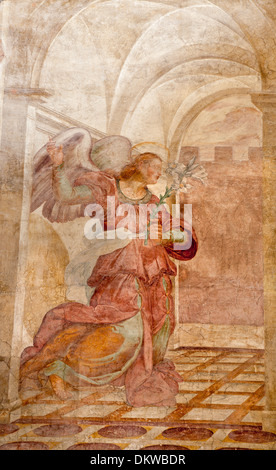 ROME - 22 mars : à partir de la fresque de l'Archange Gabriel Annonciation scène sur le mur de la Basilique Santa Prassede Banque D'Images