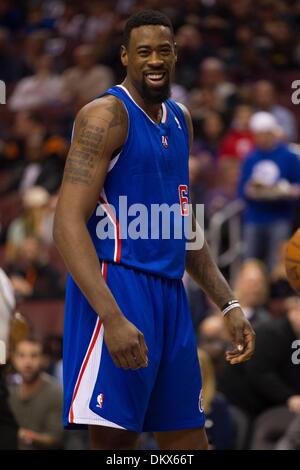 Philadelphie, Pennsylvanie, USA. 9Th Mar, 2013. Los Angeles Clippers center DeAndre Jordan (6) après avoir perdu le logo sur son maillot pendant le jeu NBA entre les Los Angeles Clippers et les Philadelphia 76ers au Wells Fargo Center de Philadelphie, Pennsylvanie. Christopher Szagola/Cal Sport Media/Alamy Live News Banque D'Images