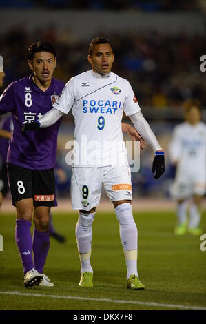 Stade National, Tokyo, Japon. Dec 8, 2013. Vortis (Douglas), 8 décembre 2013 - Football : 2013 J1 championnat Promotion match final entre Kyoto Sanga F.C. 0-2 Tokushima Vortis. au Stade National, Tokyo, Japon. Credit : AFLO/Alamy Live News Banque D'Images