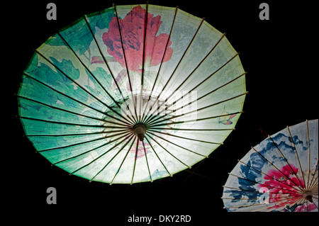 Chinese arts and crafts, parapluie de papier huilé Banque D'Images