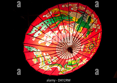 Chinese arts and crafts, parapluie de papier huilé Banque D'Images