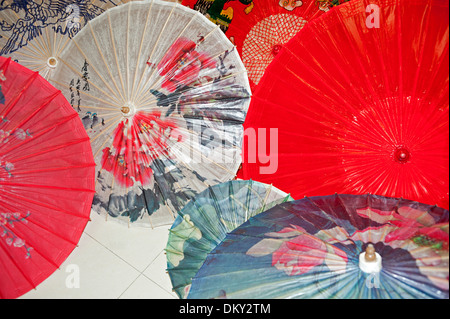 Chinese arts and crafts, parapluie de papier huilé Banque D'Images