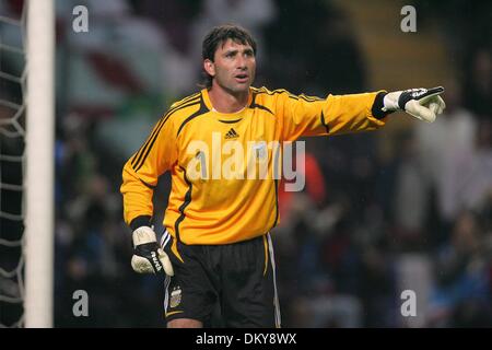 Avril 19, 1942 - Stade De Geneve, Suisse - Roberto Abbondanzieri.ARGENTINE.L'ANGLETERRE V L'ARGENTINE.STADE DE GENEVE,Suisse.15-Nov-05.DV38986.K47872.PREWIEW DE LA COUPE DU MONDE 2006.(Image Crédit : © Globe Photos/ZUMAPRESS.com) Banque D'Images