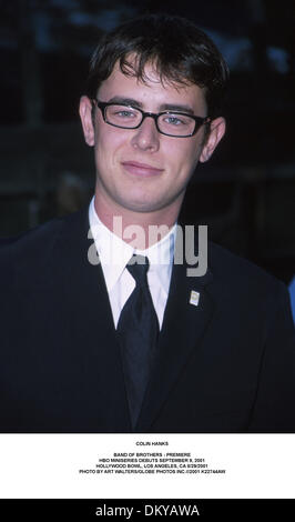 30 août 2001 - Los Angeles, Californie, USA - COLIN HANKS.BAND OF BROTHERS - PREMIERE.MINI-SÉRIE HBO LANCE 9 SEPTEMBRE 2001.Hollywood Bowl, à Los Angeles, CA 8/29/2001. WALTERS ART/ 2001 K22744AW(Image Crédit : © Globe Photos/ZUMAPRESS.com) Banque D'Images