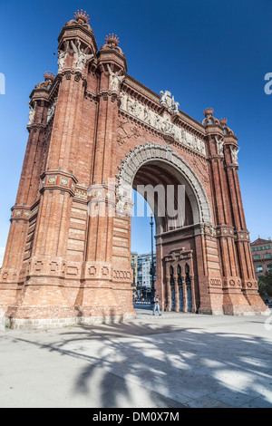 Arc de Triomf, Barcelone. Conçu par Josep Vilaseca i Casanovas. Construit comme la principale porte d'accès à l'Exposition Universelle de Barcelone 1888 Banque D'Images