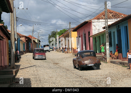 1947 Dodge sedan, Calle José Mendoza (Santa Ana), Trinidad, la province de Sancti Spiritus, Cuba, mer des Caraïbes, l'Amérique centrale Banque D'Images