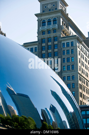 Cloud Gate, le Millennium Park, le centre-ville de Chicago, Illinoise, Nord Banque D'Images