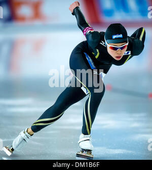 Berlin, Allemagne. 07Th Dec, 2013. Maki du Japon au cours de l'USI Tsuji la Coupe du monde de patinage de vitesse à Berlin, Allemagne, 07 décembre 2013. Photo : Thomas Eisenhuth/dpa/Alamy Live News Banque D'Images