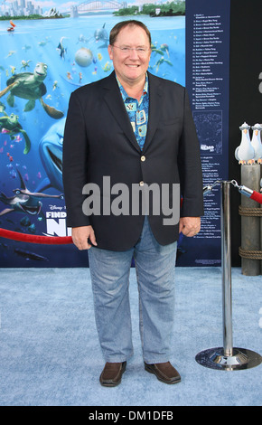 Directeur général de la création d'de Pixar et Disney, John Lasseter Los Angeles Premiere de 'le monde de Nemo 3D' tenue à El Capitan Theatre Banque D'Images