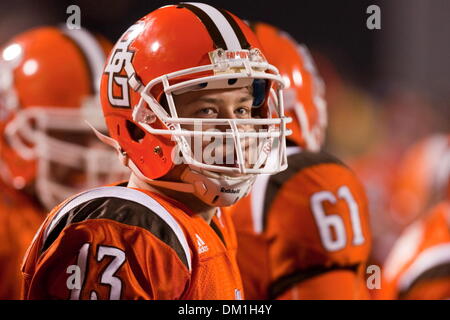 Bowling Green quarterback Tyler Sheehan (13) au cours de l'action de jeu. Bowling Green défait Akron 36-20 au stade Doyt L. à Perry sur le campus de l'Université d'État de Bowling Green de Bowling Green, Ohio. (Crédit Image : © Scott Grau/ZUMApress.com) Southcreek/mondial Banque D'Images