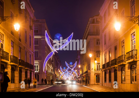 Lumières de Noël dans la Rua Aurea, Lisbonne, Portugal, Europe Banque D'Images