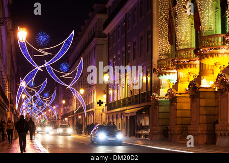 Lumières de Noël dans la Rua Aurea, Lisbonne, Portugal, Europe Banque D'Images