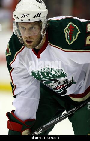Aile droite Houston Aeros Jean-Michel Daoust (62) en attendant le face à face. Le Houston Aeros défait le Rampage de San Antonio dans les heures supplémentaires 2 - 1 au Toyota Center de Houston, Texas. (Crédit Image : © Luis Leyva/ZUMApress.com) Southcreek/mondial Banque D'Images