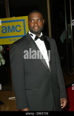 Le 6 décembre, 2002 - Los Angeles, California, UNITED STATES - Rahim ...17TH ANNUAL AMERICAN CINEMATHEQUE AWARD..RESPECT Denzel Washington. Au BEVERLY.HÔTEL HILTON. BEVERLY HILLS, Californie. BARRETT FITZROY / 12/06/2002 . K27609FB - (D)(Image Crédit : © Globe Photos/ZUMAPRESS.com) Banque D'Images