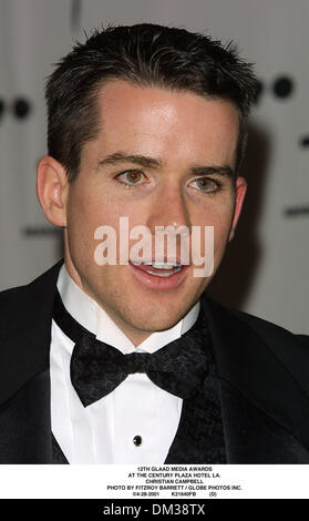 Le 28 avril 2001 - 12ÈME GLAAD MEDIA AWARDS.AU CENTURY PLAZA HOTEL LA..CHRISTIAN CAMPBELL. BARRETT FITZROY / 4-28-2001 K21640FB (D)(Image Crédit : © Globe Photos/ZUMAPRESS.com) Banque D'Images