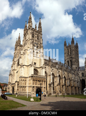 La Cathédrale de Canterbury : West Front, Nef et tour centrale. Vu de l'Afrique Banque D'Images