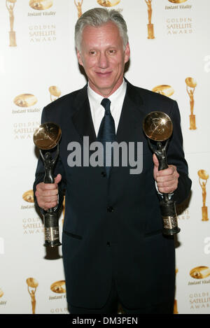 19 janvier 2002 - 2002 GOLDEN SATELLITE AWARDS.À LA ST. REGIS HOTEL LOS ANGELES CA..JAMES WOODS à l'honneur. BARRETT / 1-19-2002 FITZROY K23842FB (D)(Image Crédit : © Globe Photos/ZUMAPRESS.com) Banque D'Images