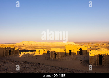 Al-Bagawat, l'un des premiers cimetières chrétiens et les mieux conservés du monde antique. Oasis de Kharga, Egypte Banque D'Images