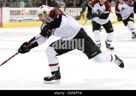 26 Février 2010 : le lac Érié Monstres Brian Willsie (18) au cours de la Ligue américaine de Hockey match entre le Syracuse Crunch et le lac Erie Monsters joué à la Quicken Loans Arena de Cleveland, OH. Le craquement a défait les monstres 3-2..Crédit obligatoire : Frank Jansky / Southcreek Global (Image Crédit : © Frank Jansky/global/ZUMApress.com) Southcreek Banque D'Images