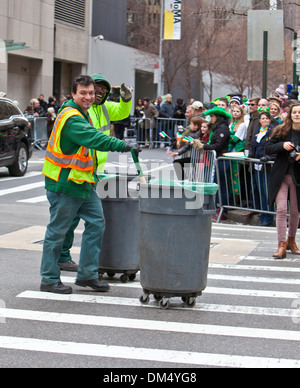 NEW YORK, NY, USA - MAR 16 Nos gens au défilé de la Saint-Patrick le 16 mars 2013 à New York City, United States. Banque D'Images