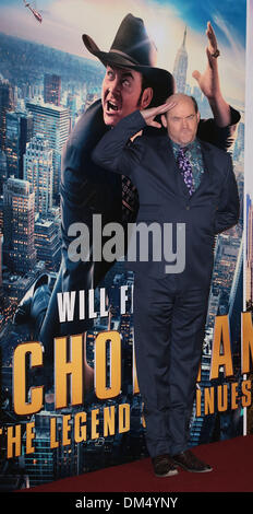 Londres, Royaume-Uni, 11 décembre 2013 David Koechner assiste à la première pour le Présentateur : la légende continue, suite de la comédie à la suite San Diego's favorite news anchor Ron Bourgogne à vue West End, Leicester Square, Londres Photo : Alamy/MRP Live News Banque D'Images