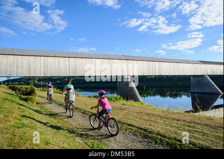 Famille vélo Banque D'Images