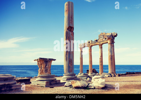 Les ruines d'un temple antique de Side, Turquie Banque D'Images