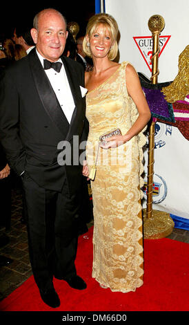 15 octobre 2002 - Los Angeles, Californie, USA - SANDRA LEE ..K26761FB LE 15E CAROUSEL OF HOPE BALL.Beverly Hilton Hotel, Los Angeles, CA.15 octobre 2002. FITZROY BARRETT/(2002 Image Crédit : © Globe Photos/ZUMAPRESS.com) Banque D'Images