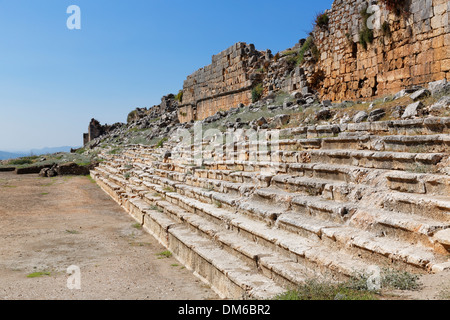 Stadium, ancienne ville de Tlos dans la vallée de Xanthos, Muğla Province, la Lycie, la mer Egée, en Turquie Banque D'Images